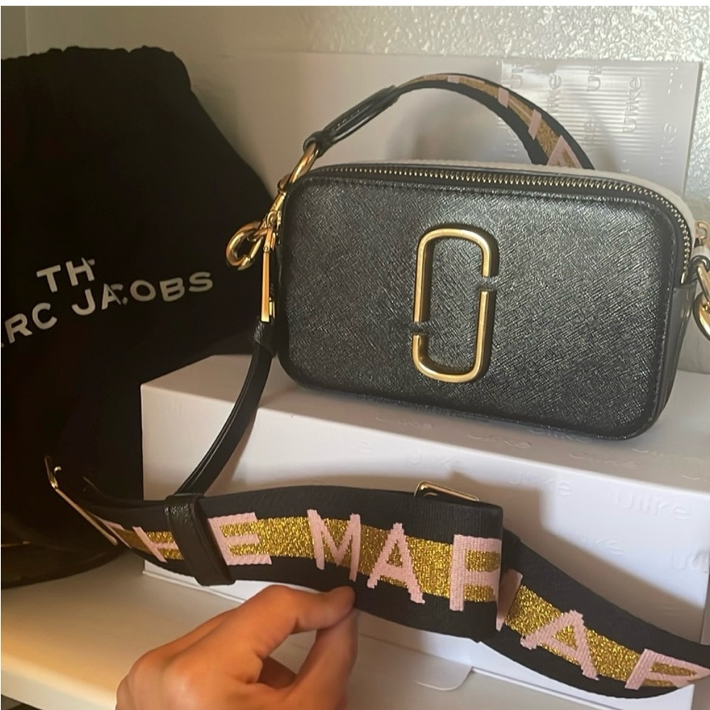 MARC JACOBS snapshot bag